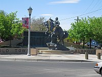USA - Albuquerque NM - Old Town Statue (24 Apr 2009)